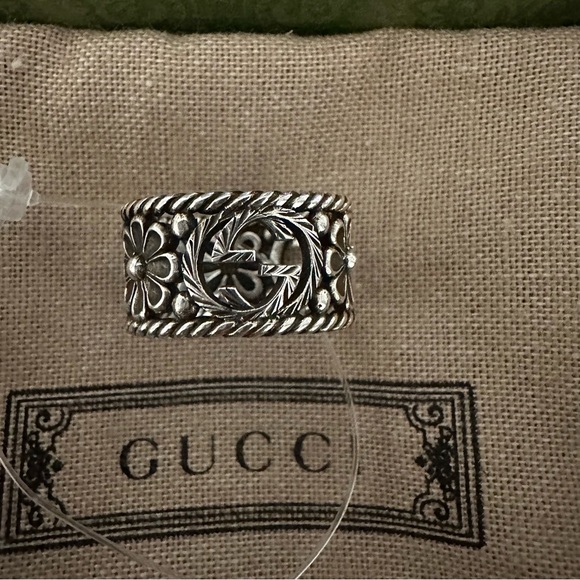 NWB Gucci Silver Tone Ring Size 9 - Picture 2 of 7